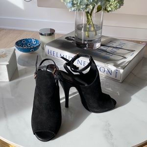 GUCCI OPEN TOES BOOTS